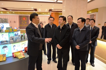 江西省副省長、省公安廳廳長鄭為文視察仁和集團