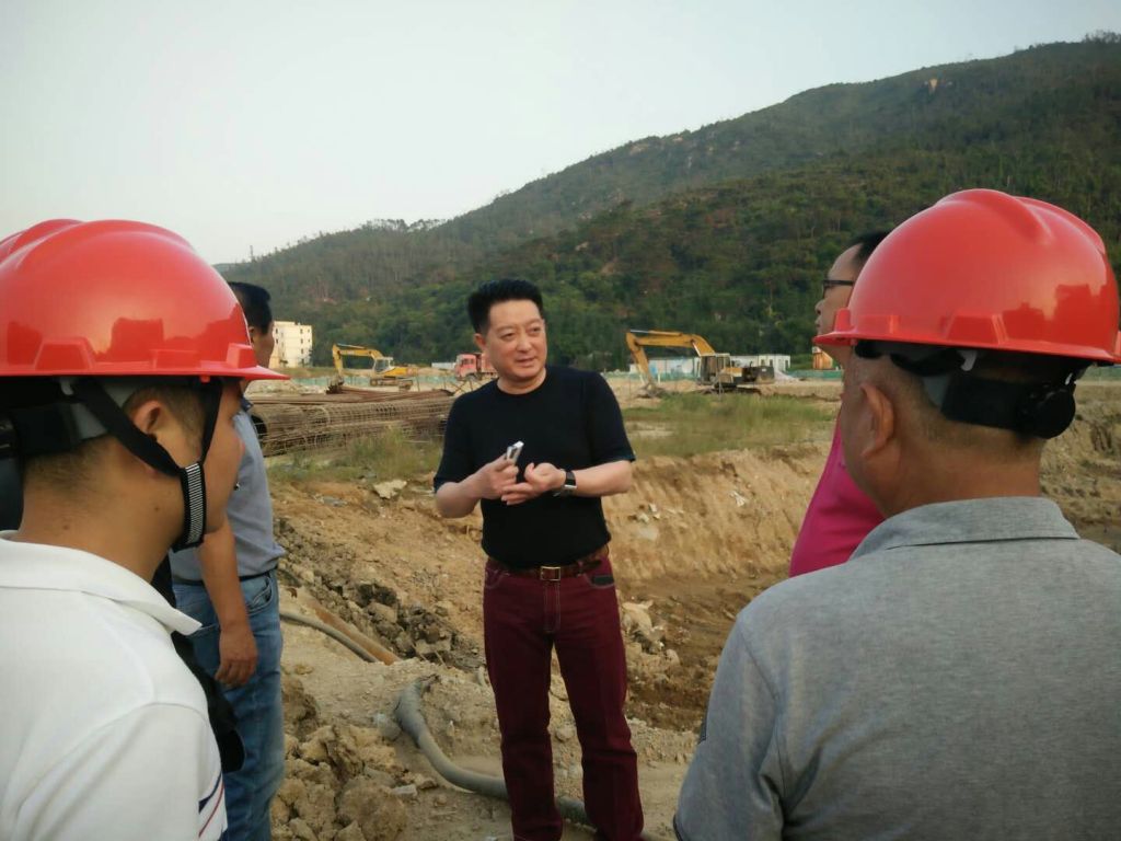 楊文龍董事長(zhǎng)到珠海橫琴視察指導(dǎo)工作
